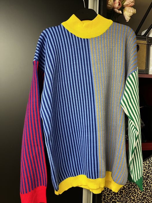 Дамски пуловер нов