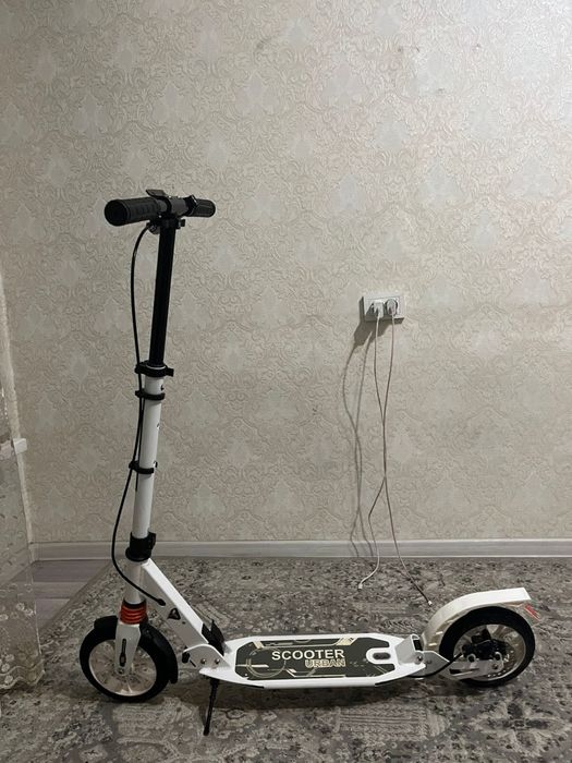 Продаю самокат б/у