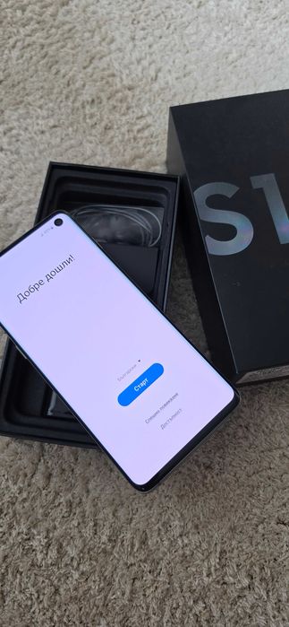 Продавам Samsung Galaxy S10 Перфектен