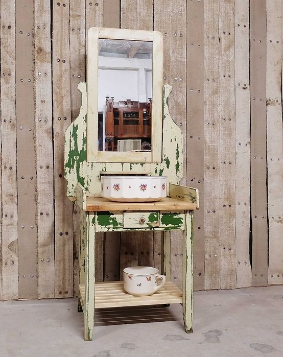 REDUCERE - Mobilier baie lemn/Corp Chiuveta/Toaleta veche cu oglinda