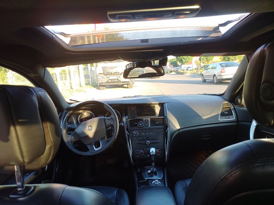 RENAULT Latitude 2013 — imagine 4