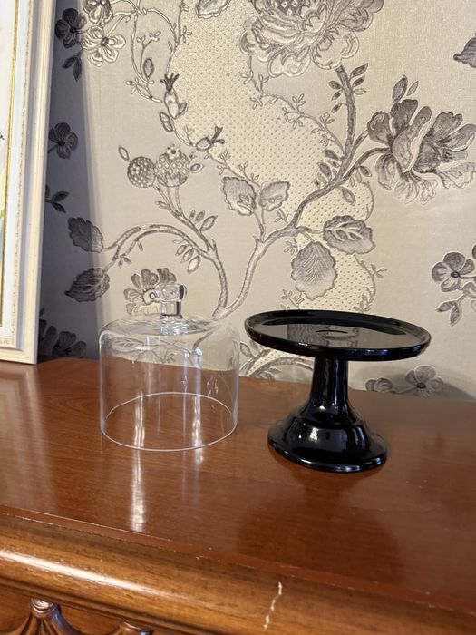 Продаются 2 вазы