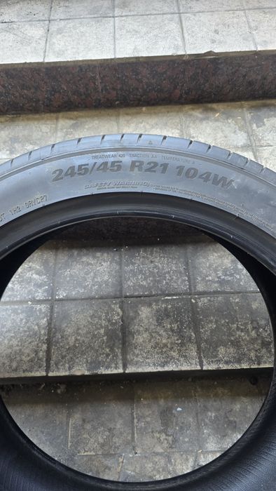 245/45/R21 KUMHO