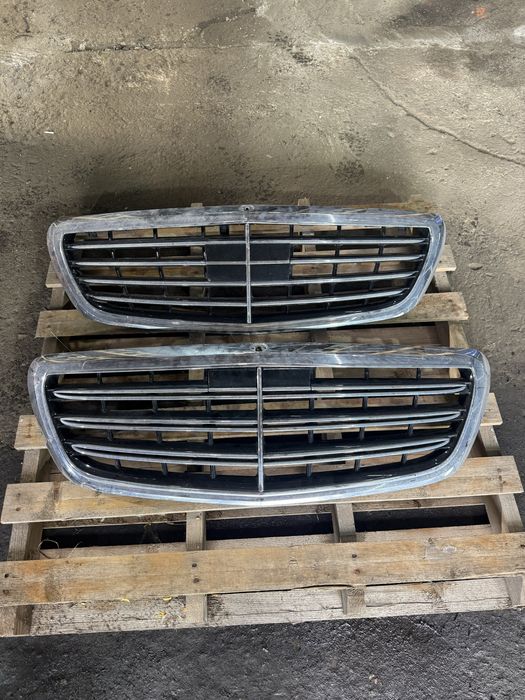 Оригинална  предна  решетка Mercedes-Benz S-Class W222 A2228800083 A2228800702 A2228803200