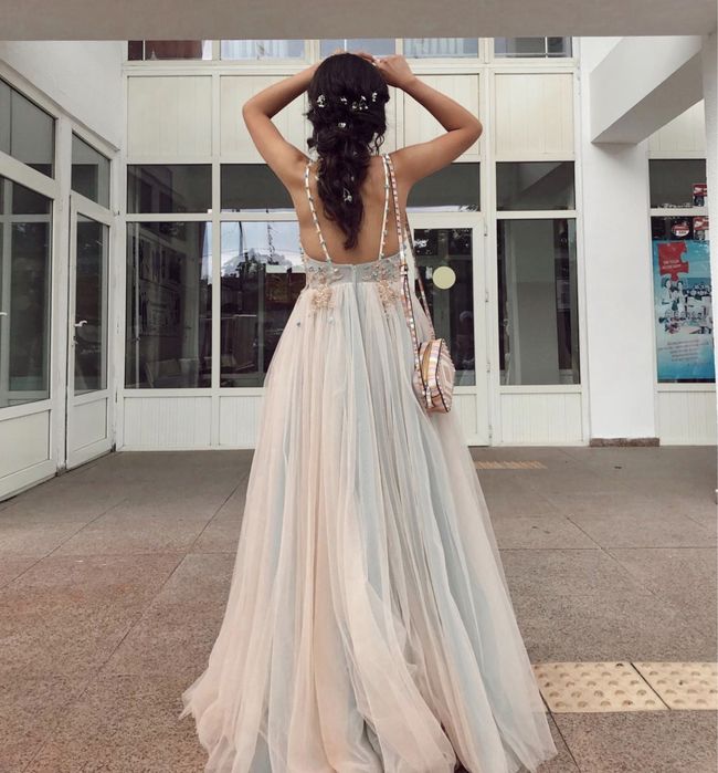 Продам выпускное платье