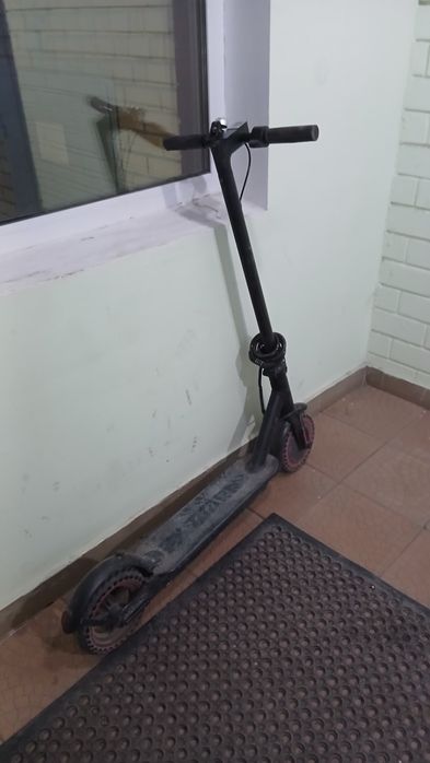 Продам электросамокат