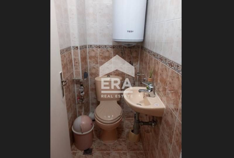 Дава се под наем Тристаен апартамент в Варна, Център - 90 кв.м за 550 € - Снимка #5