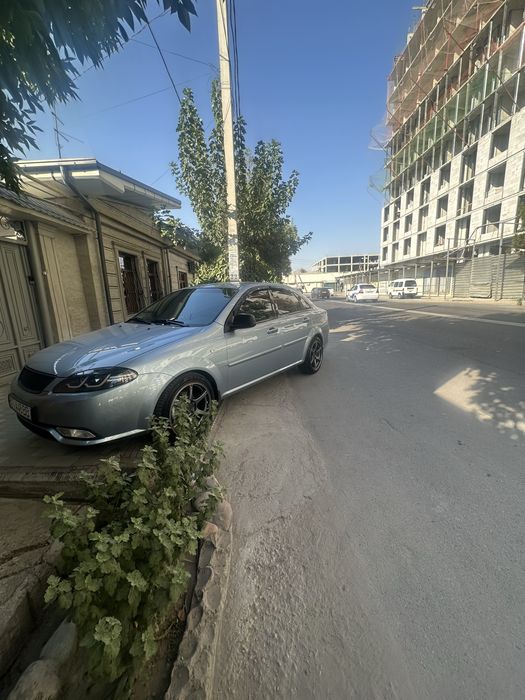 Продам автомобиль жентра 2019г