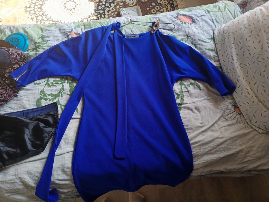 Платье ,рукав четверть