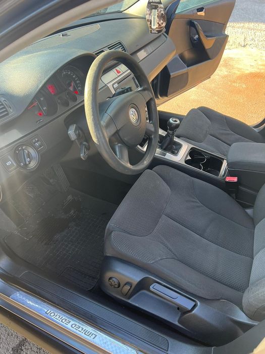 Volkswagen Passat  B6
