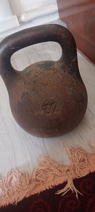 Продаю Гир 20000 тысяч тенге
