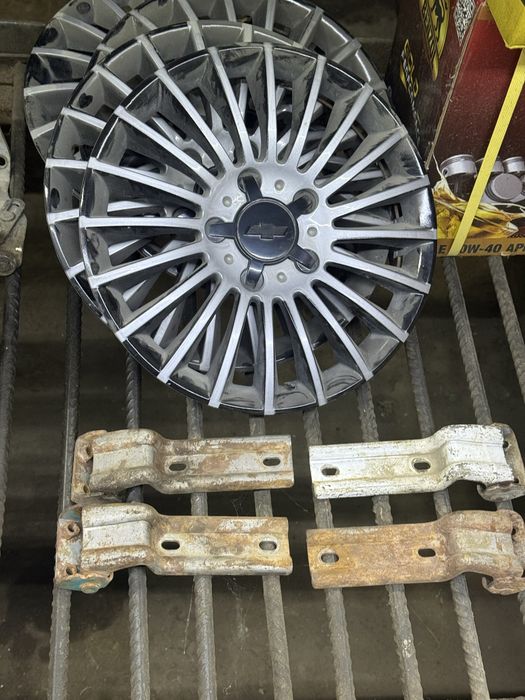 Дамас запчасть сотилади