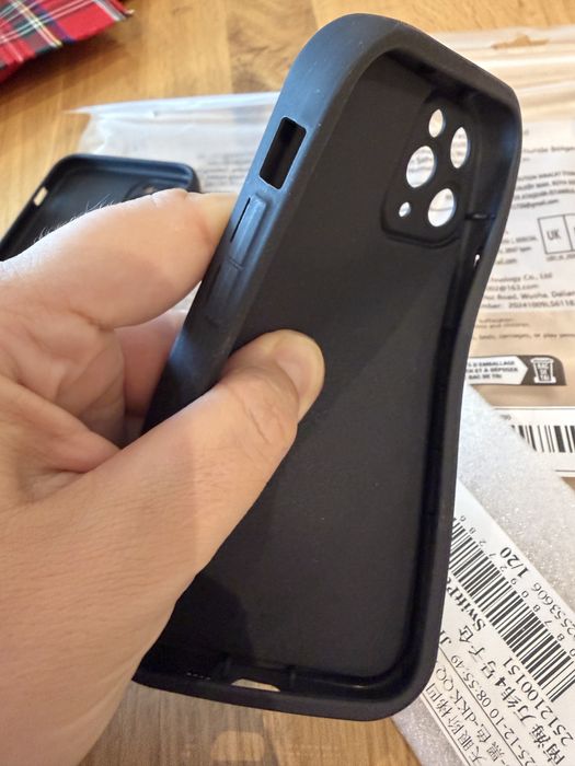 2бр нови кейса за iPhone 11 Pro