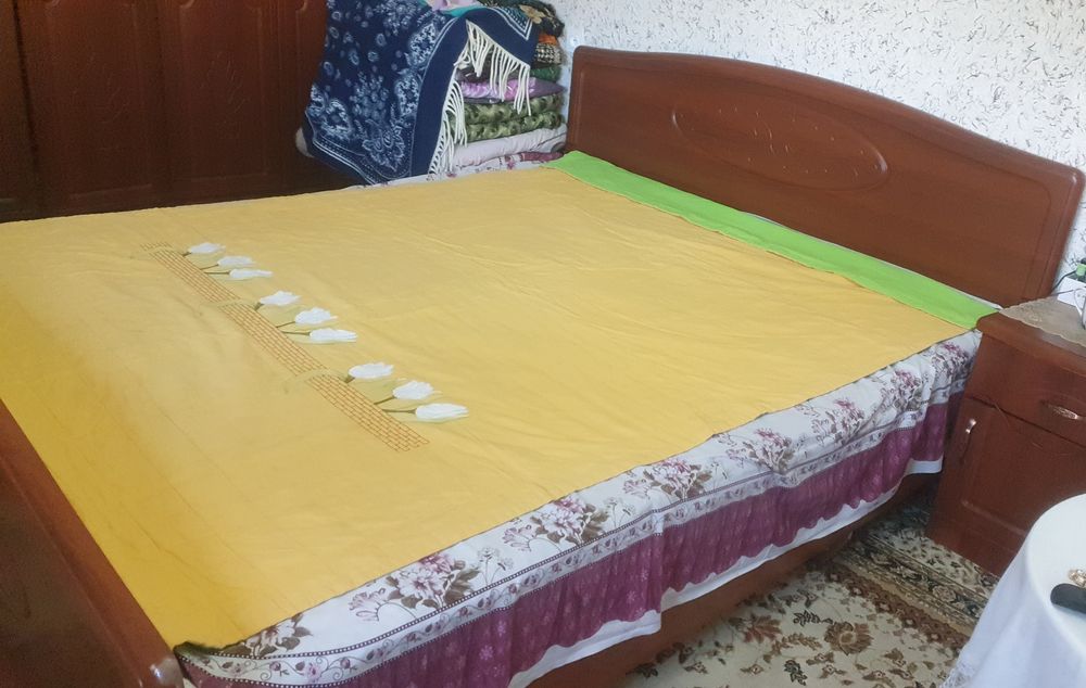 Кровать двухспальная