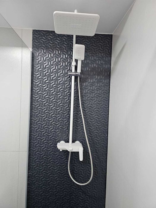 De vânzare Apartament 4 camere,bloc nou!