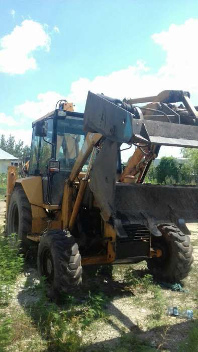 cutie buldoexcavator