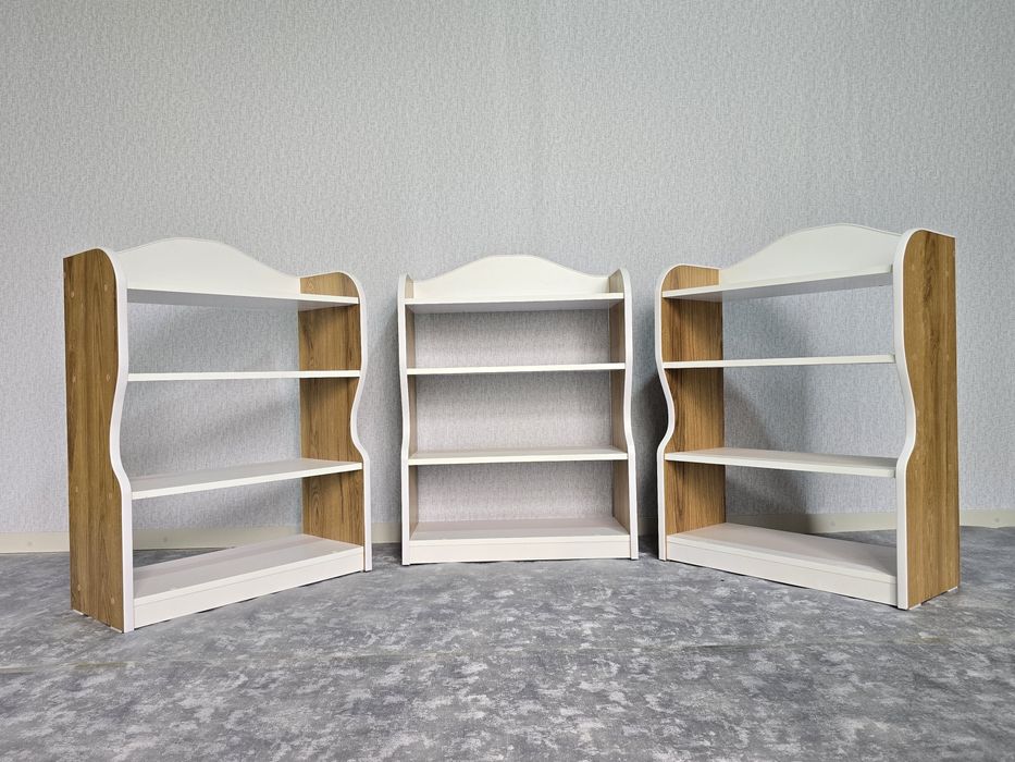 Обувница продаётся