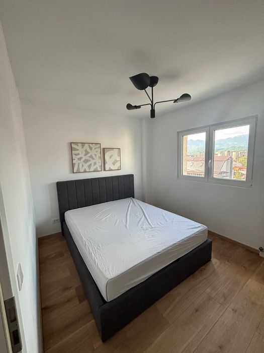 Închiriez apartament 2 camere, zona Gemenii, 42 mp, decomandat, modern și luminos