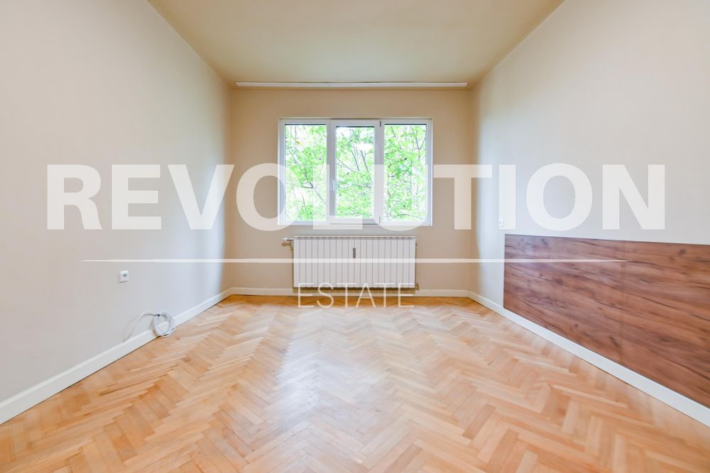 Дава се под наем Двустаен апартамент в София, Център - 86 кв.м за 950 € - Снимка #5