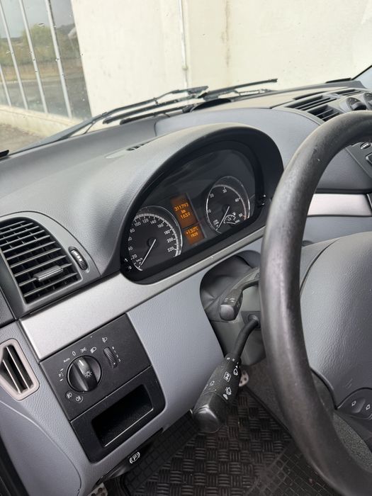 MERCEDES-BENZ V-Class 2008 — imagine 4
