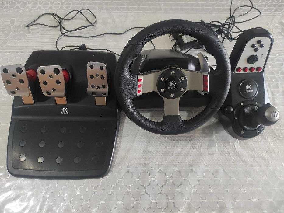 Игровой руль G27 в хорошем состоянии