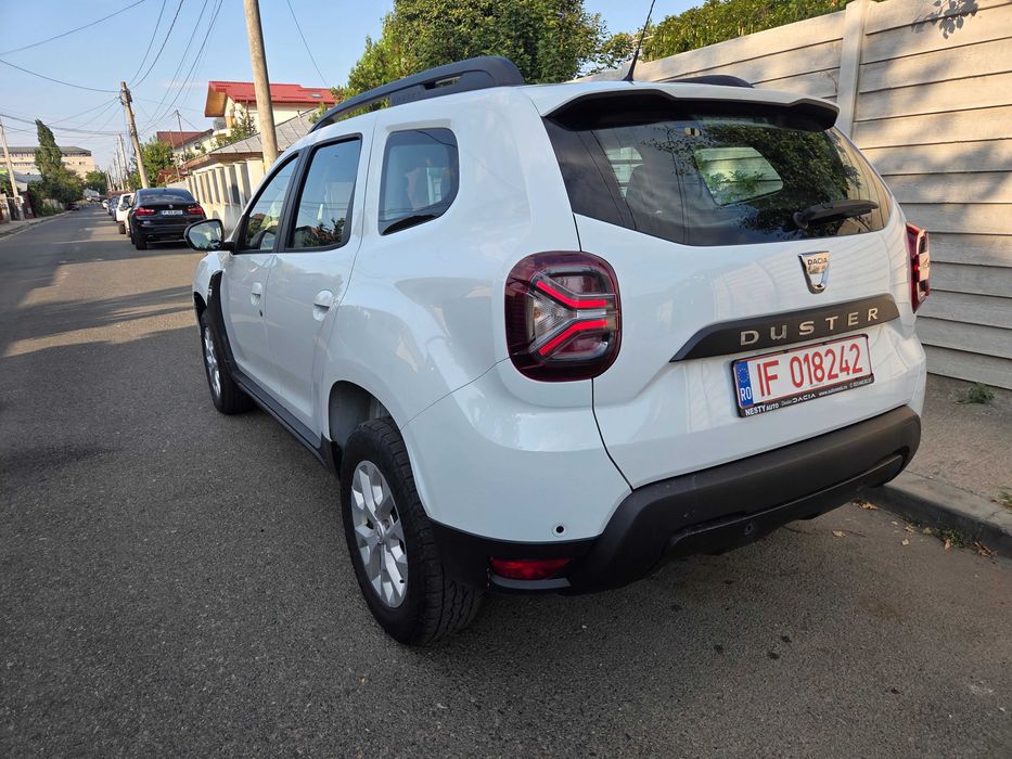Dacia Duster, an 2022, 1.5dci, 4x4, troliu fata 4100kg