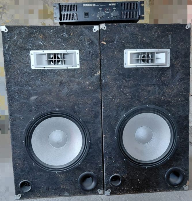 Boxe cu statie și subwoofer