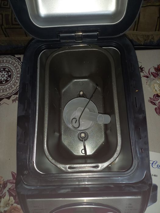 Электрическая хлебопечка