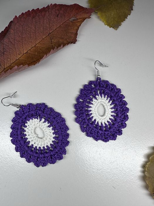 Cercei crosetati manual