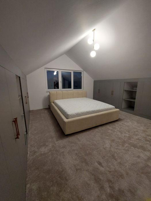 Paturi Tapitate Chesterfield