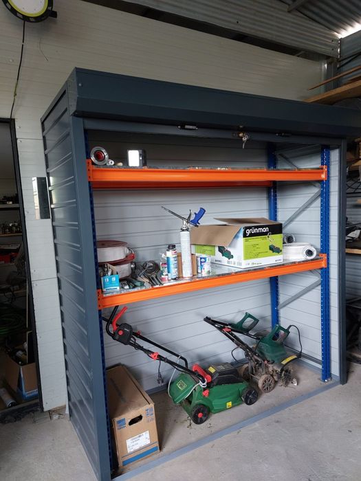 Dulap metalic parcare pentru depozitare