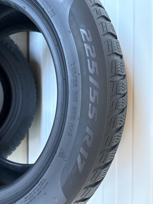4бр зимни гуми 225/55/17/Pirelli Sottozero3 winter MO*/dot3221/6.5мм /