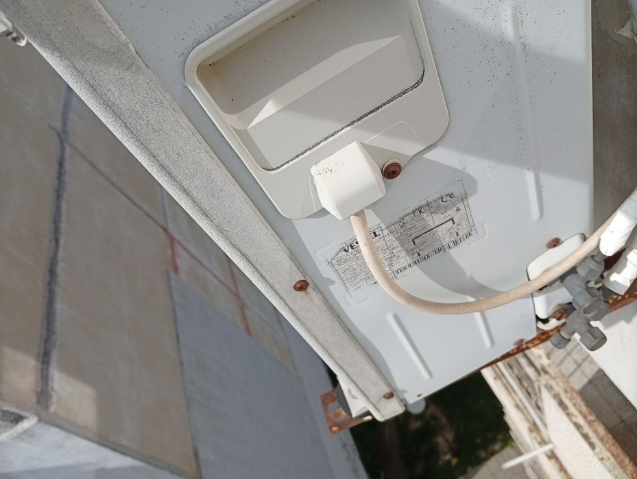 Климатик Vestel 9ка  топло/студено