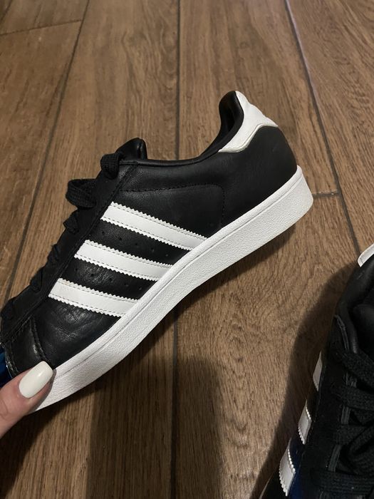 Обувки adidas перфектно качество
