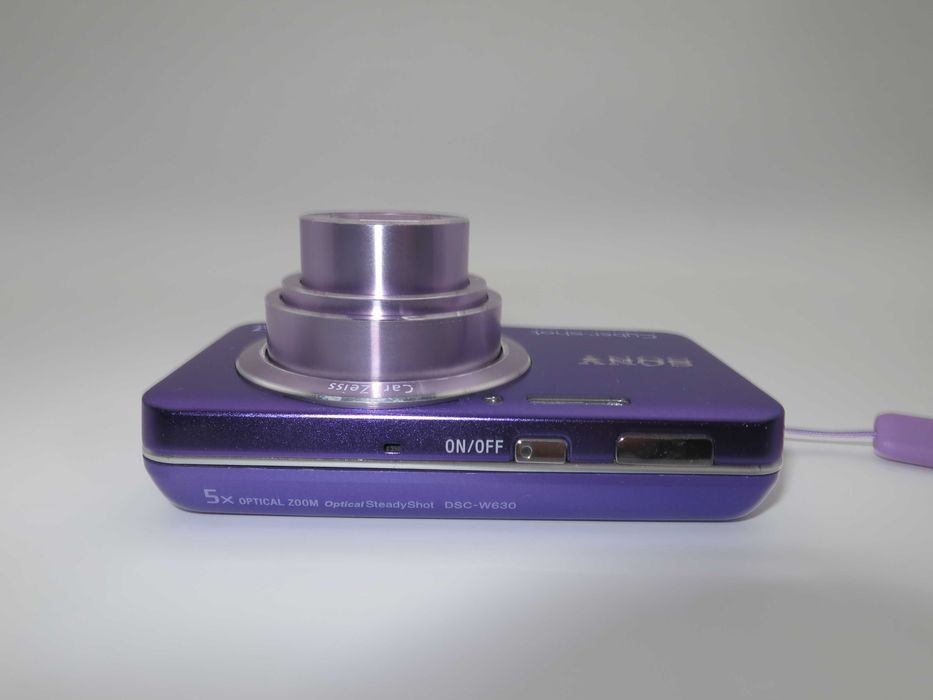 Sony Cyber-shot DSC-W630 ултра компактен и стилен фотоапарат, лилав цввят, цифрова камера в отлично състояние,  16MP и 5х оптично увеличение