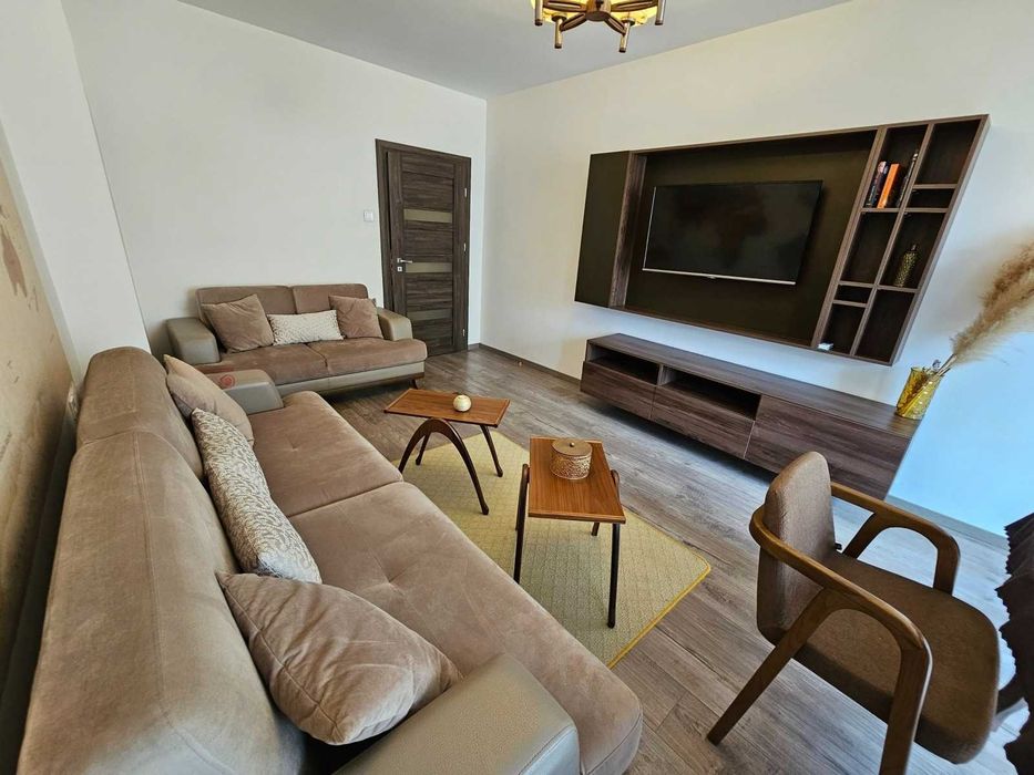 Дава се под наем Двустаен апартамент в София, Лозенец - 65 кв.м за 484.5 € - Снимка #1