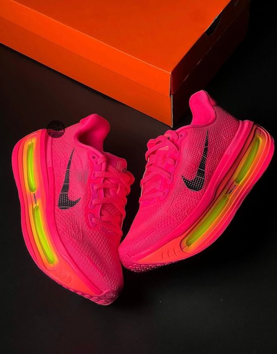 Nike Vomero Premium