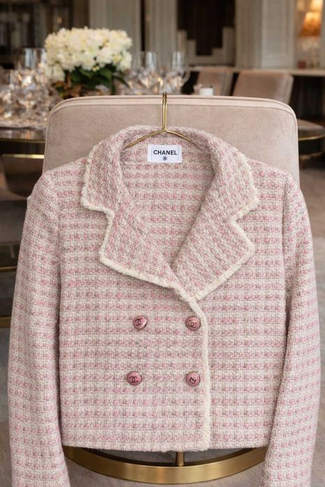 розово сако шанел туид chanel яке късо меланж без забележки