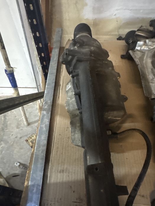 Кормилна електрическа рейка пасат 1t1 passat sharan 1t1