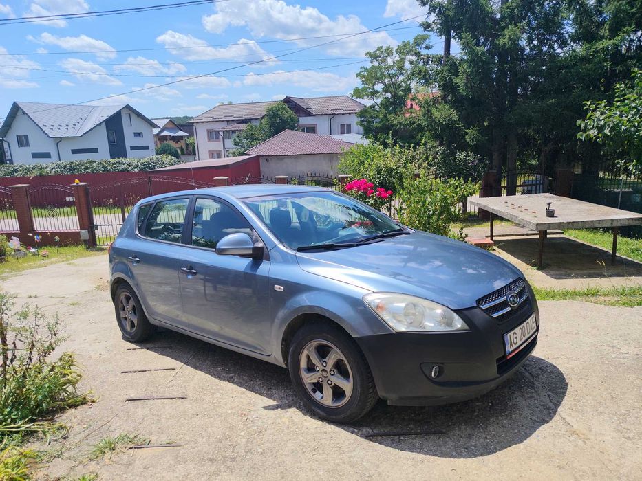 KIA Cred 2007 3700 Euro