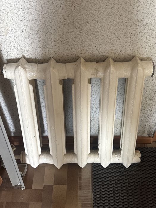 Продам отопительные батареи