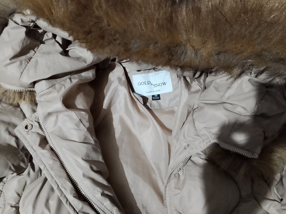 Ayollar va qizlar un kalta kurtka