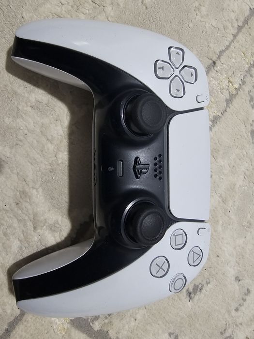 джойстик Playstation 5