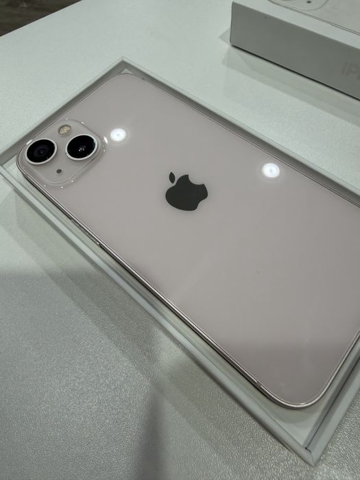 Айфон 13 iphone 13 в отличном состоянии