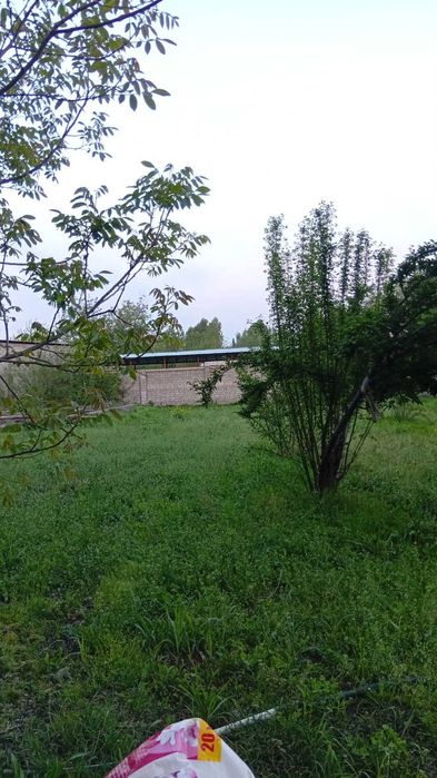 Продаётся земельный участок В районе Юкори-Чирчик Джалол Тепа