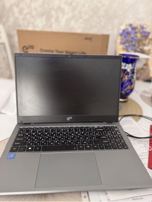 Ноутбук Acer 90000