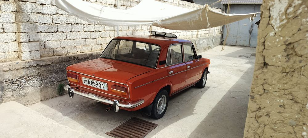 Vaz 21033 srochna sotiladi