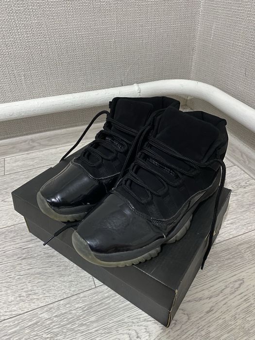 Продам кроссовки Jordan 11