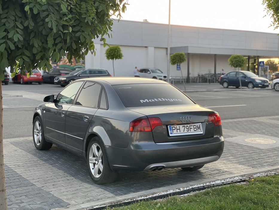 Audi A4 B7.