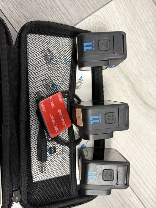 GoPro Hero 11 Black - 3 bucati